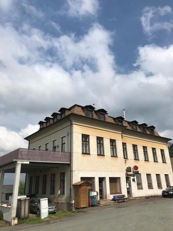 Apartman Na Bohdasine Červený Kostelec Zewnętrze zdjęcie