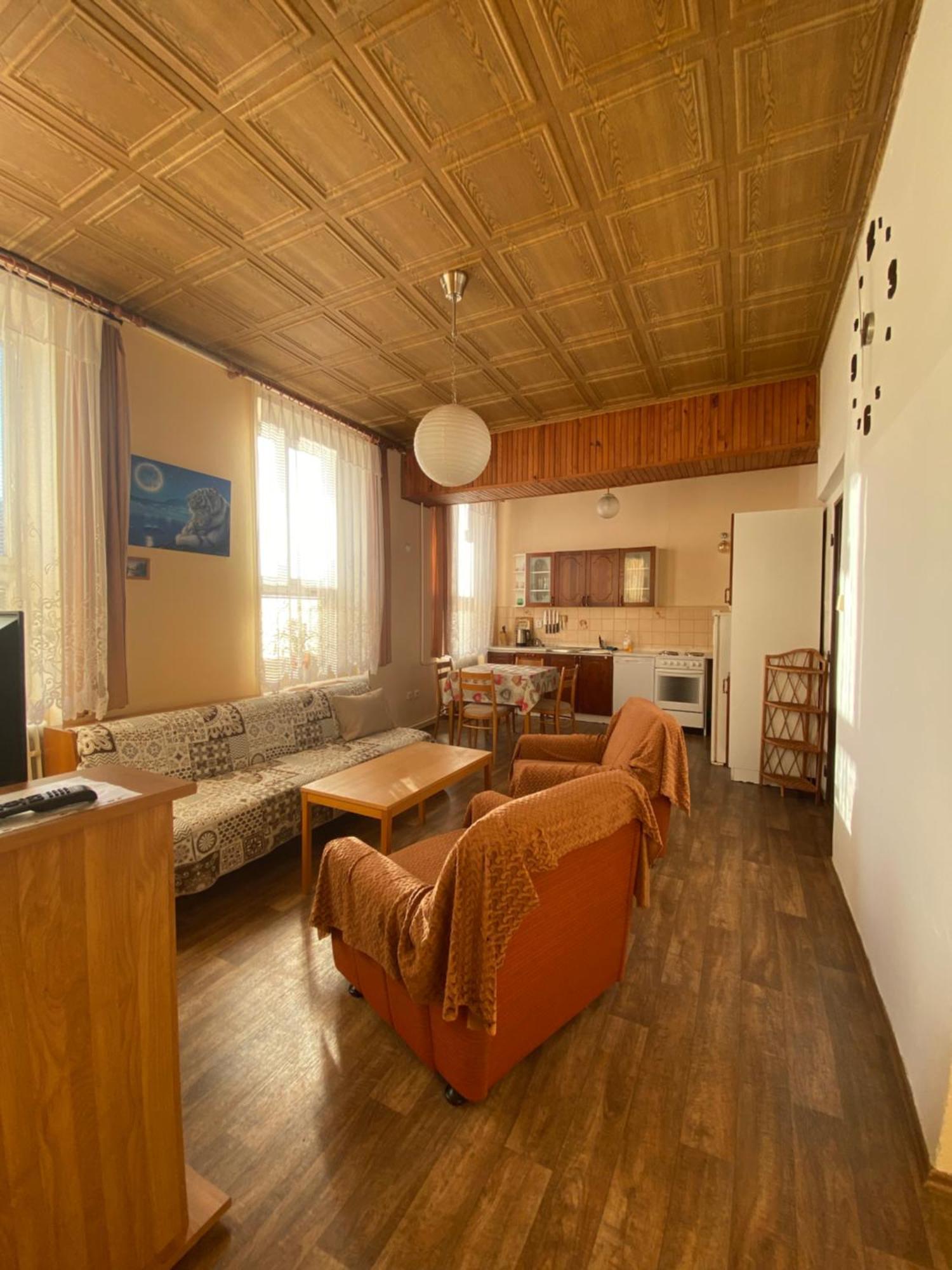 Apartman Na Bohdasine Červený Kostelec Zewnętrze zdjęcie