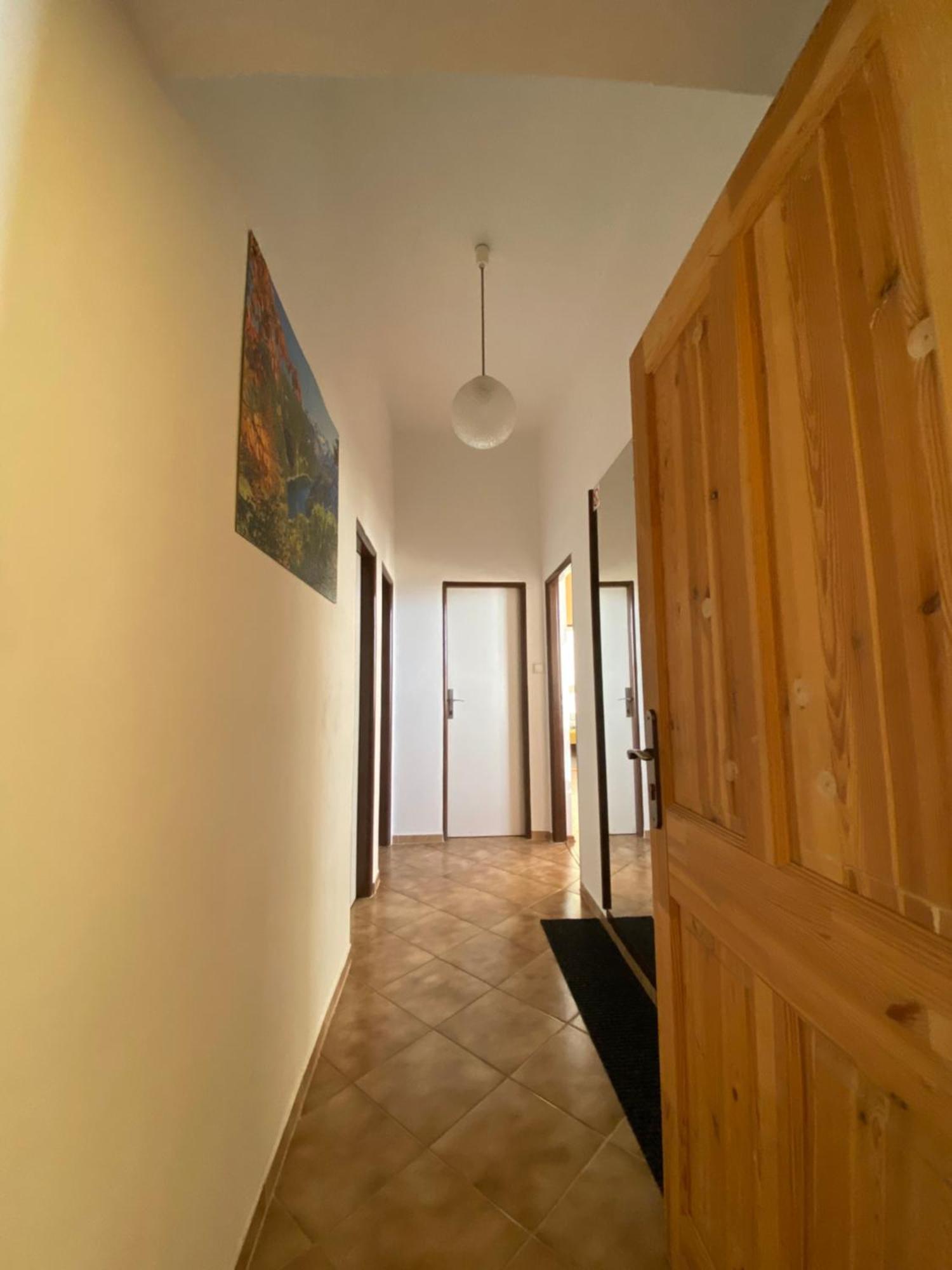 Apartman Na Bohdasine Červený Kostelec Zewnętrze zdjęcie
